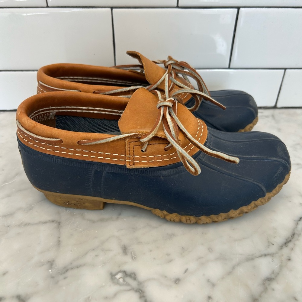 LL Bean Women's Bean Boots Rubber Mocs Size 7.5 Rain Snow Boat Fishermancore